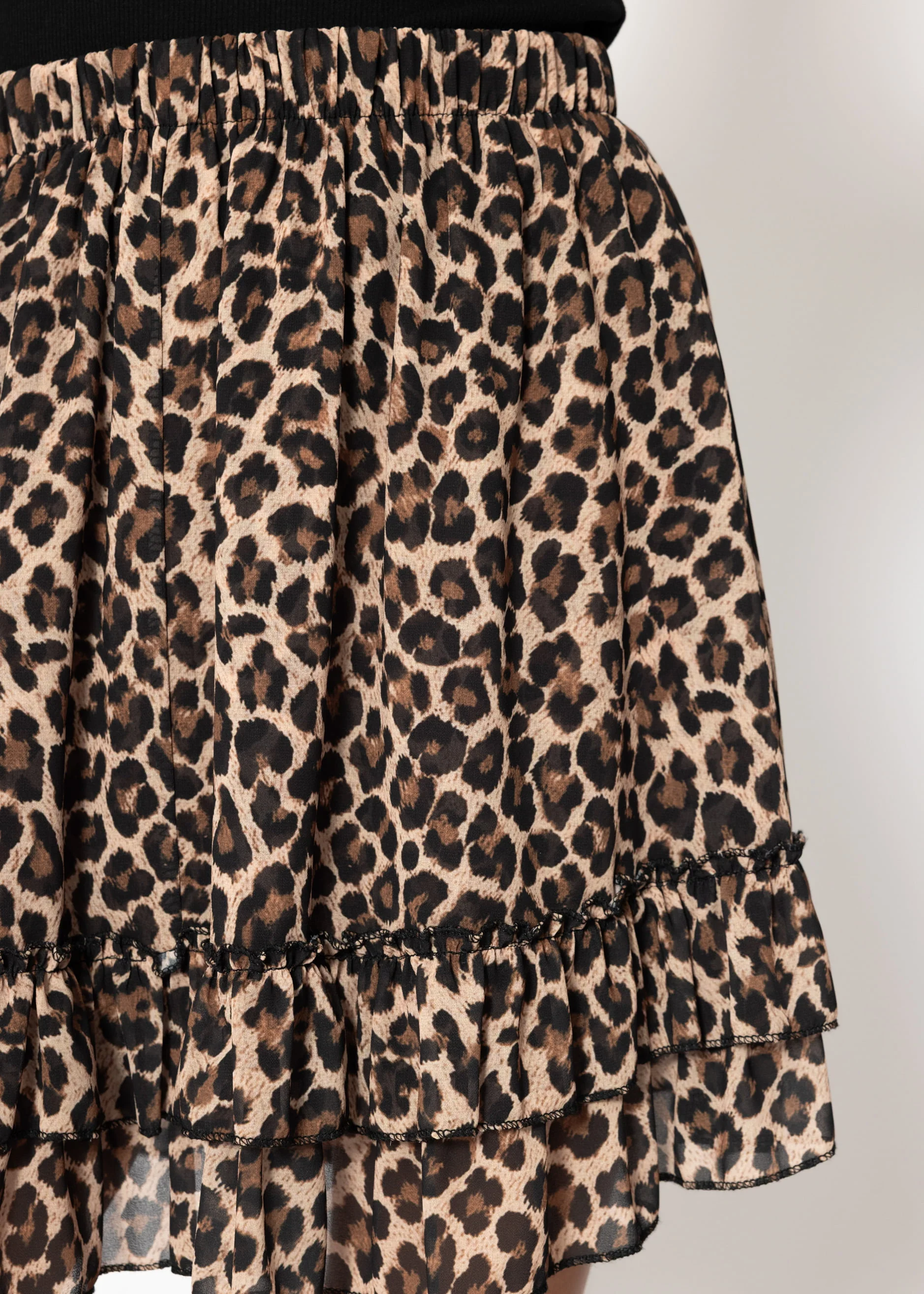 Volants rock with ruffles and Leo print-brown-beige - Image 6